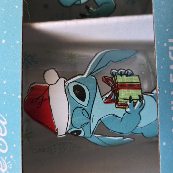 Disney Stitch Holiday Glassware Set - Picture 4 of 5
